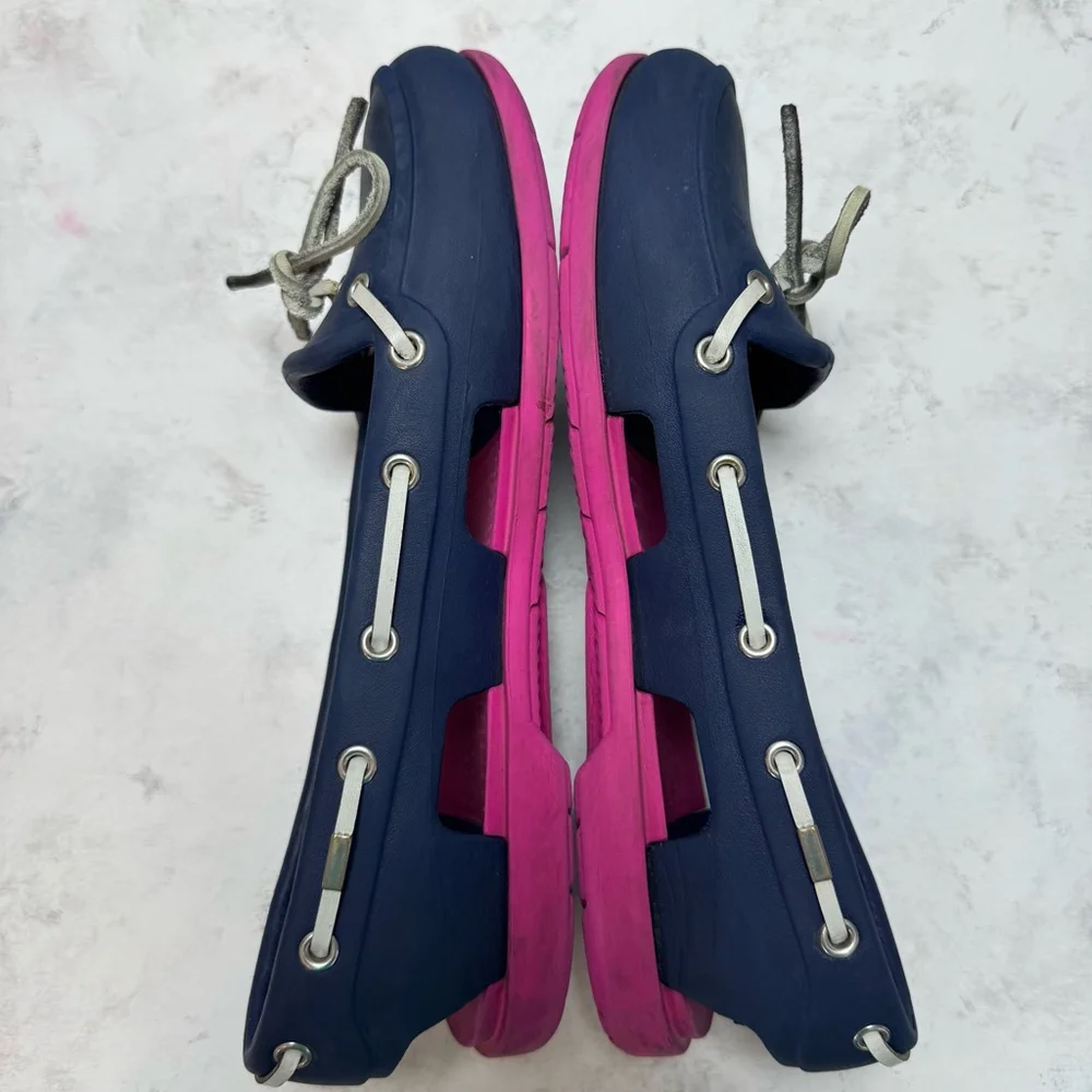 Women's Crocs Beach Boat Shoes Size 7 Blue and Pink
